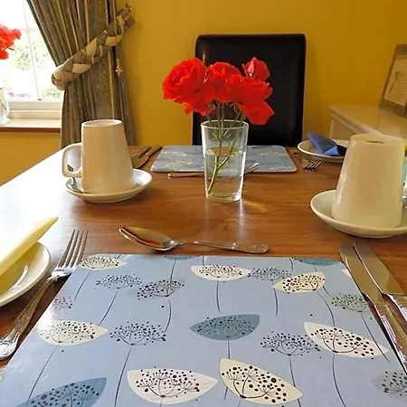 Bed & Breakfast Cillcearn House 3*