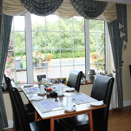 Bed & Breakfast Cillcearn House 3*